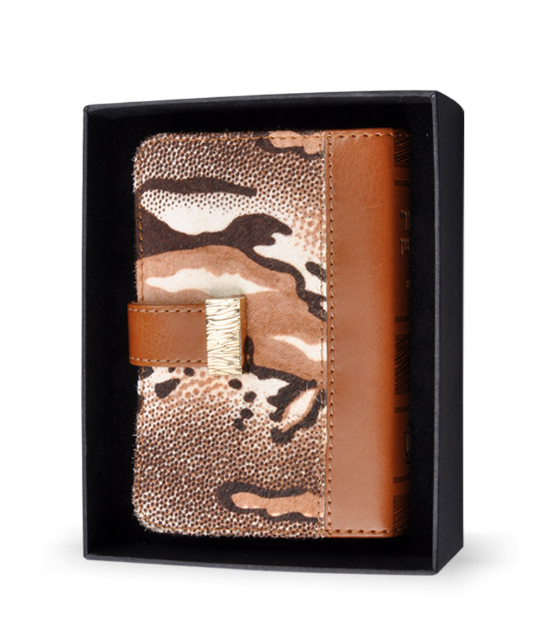 Unique Brown Saddle Siddur